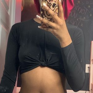 Black knot crop top